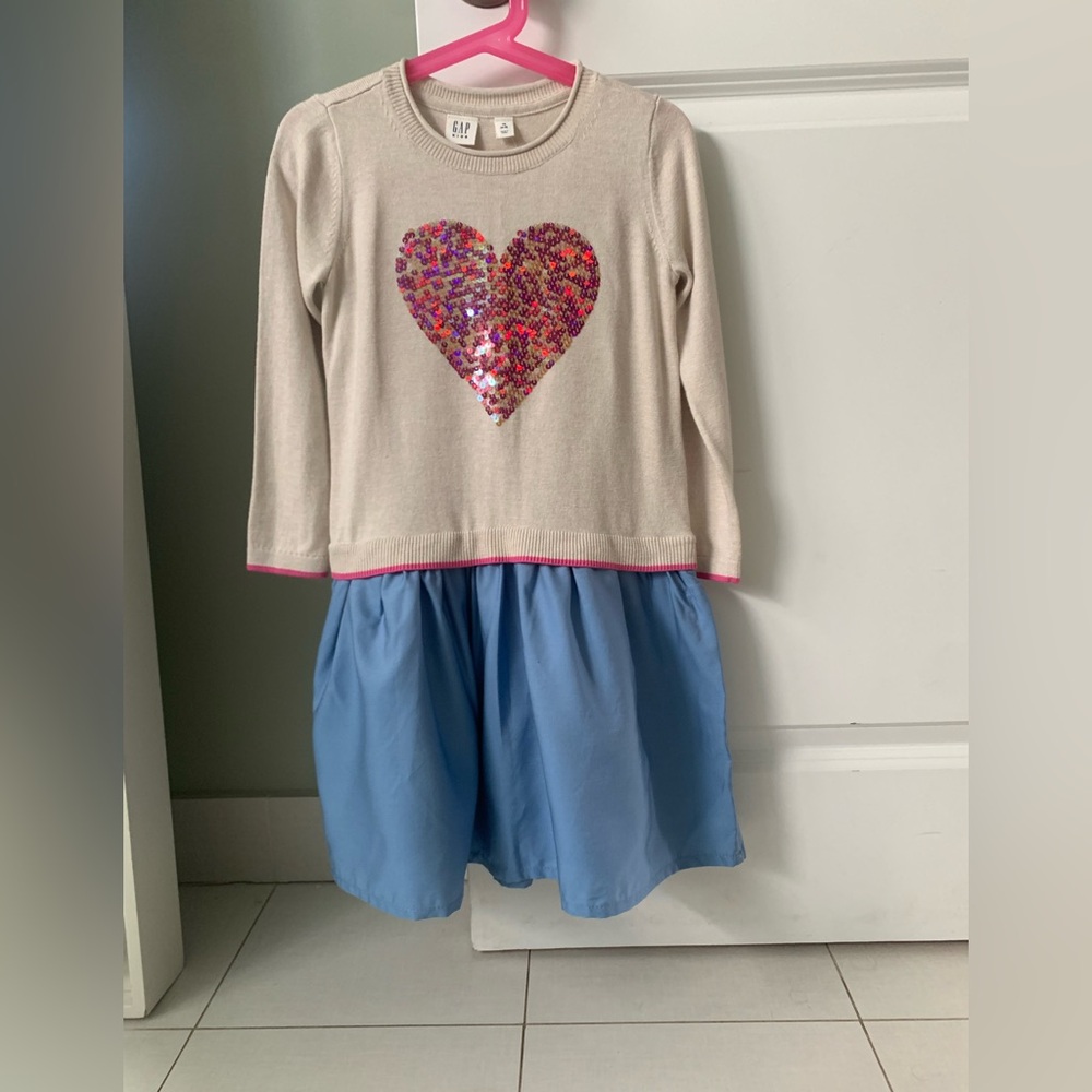 Gap heart dress